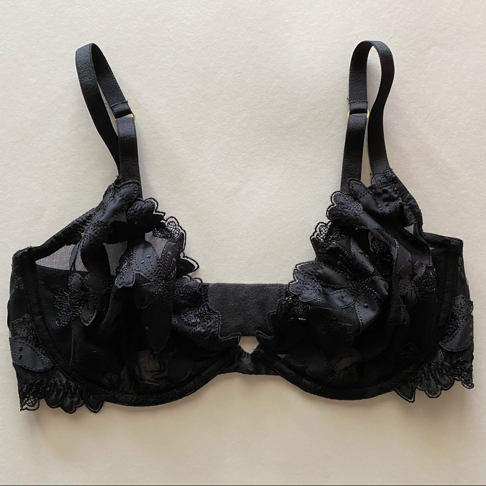Victoria’s Secret- Luxe, UL Plunge, Black, 32DD